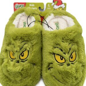 Unisex Grinch Slippers size Large kids